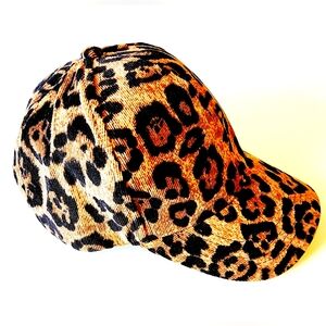Leopard Print Woman Baseball Cap Hat.